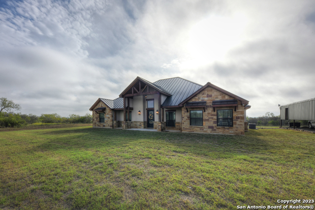 5436 County Road 4514 Property Photo 1