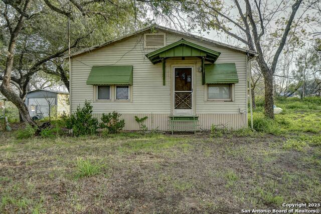 17770 Interstate 35 S Property Photo 16
