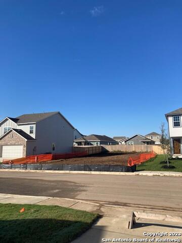 2544 Ayers Dr Property Photo 2