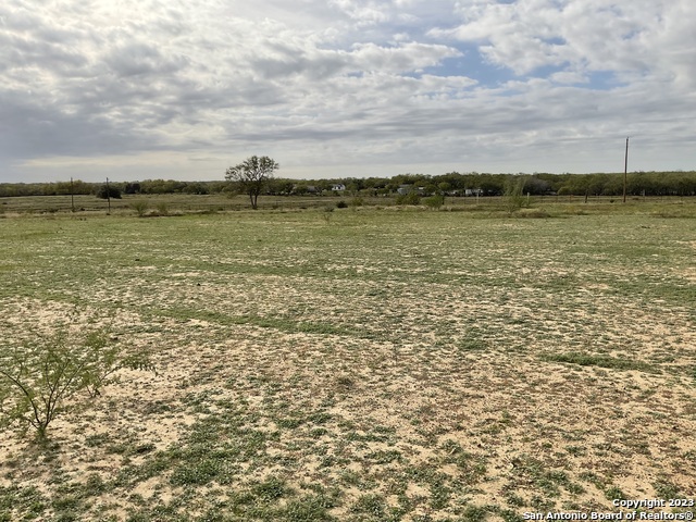 136 Sylas Hayes Loop Property Photo 3