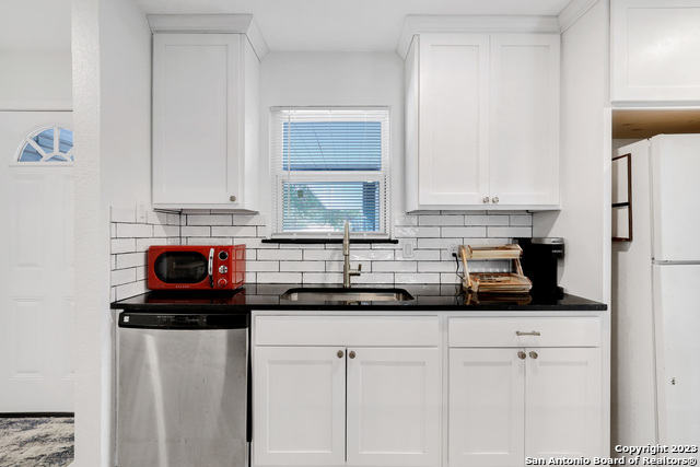 919 Mount Kisco Dr Property Photo 15