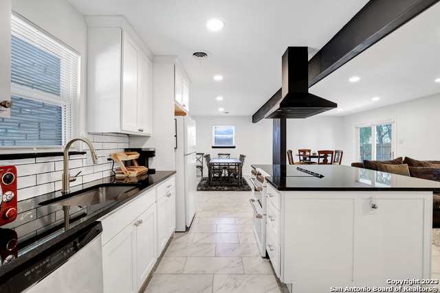 919 Mount Kisco Dr Property Photo 16