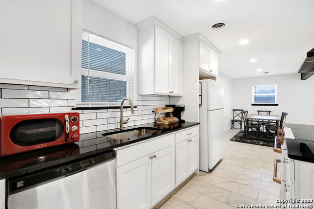 919 Mount Kisco Dr Property Photo 17