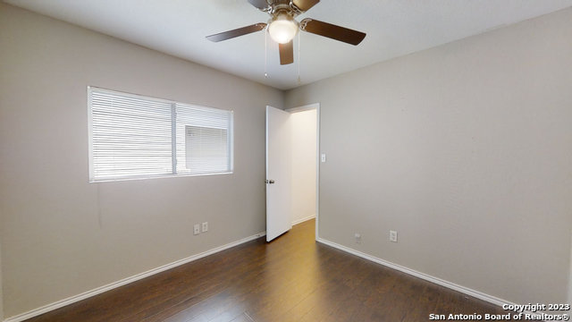 9926 Hawksbill Peak Property Photo 16