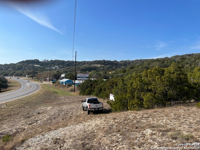 L10 FM 2673 Property Photo 1