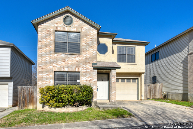 5131 KENTON ASH Property Photo 1