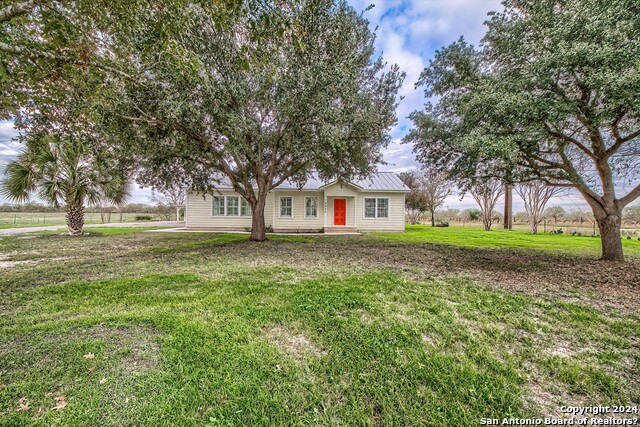 10055 Pearsall Rd Property Photo 1
