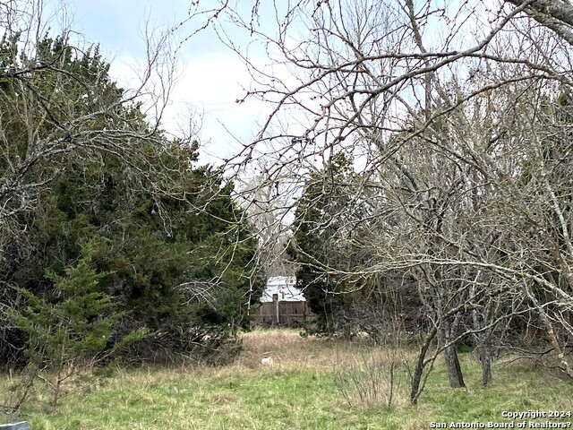 264 Bandera Dr Property Photo 2