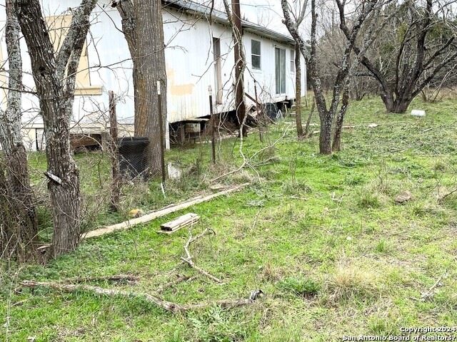 264 Bandera Dr Property Photo 4
