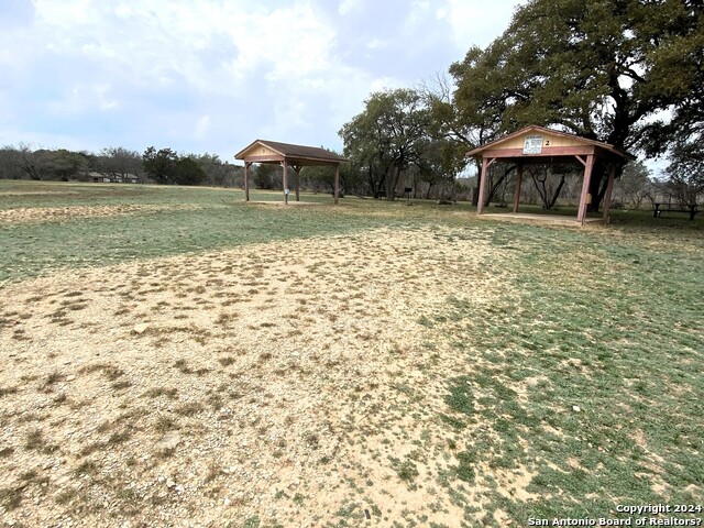 264 Bandera Dr Property Photo 10