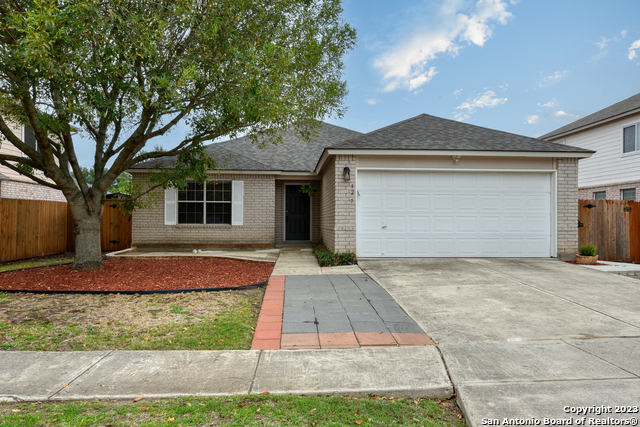 427 WOODSTONE LOOP Property Photo 1