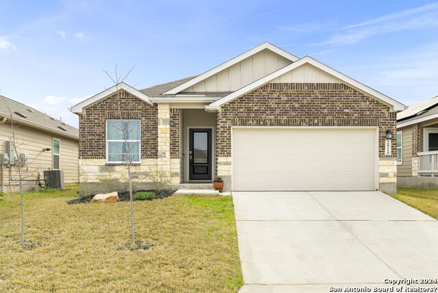 2924 Whinchat Property Photo 1