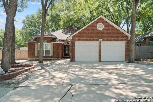 912 Drayton Property Photo 1