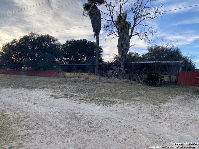 18885 Fm 1937 Property Photo