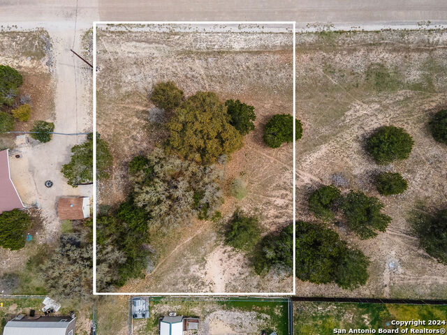 0 Pr 1510 Property Photo 3