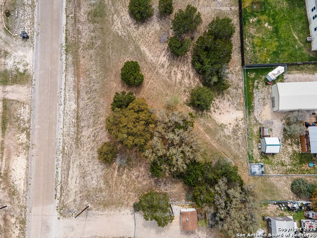 0 Pr 1510 Property Photo 6