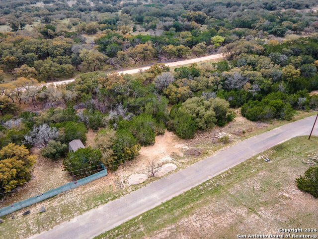 0 Pr 1518 Property Photo 4