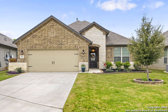 9433 Sundrop Valley Property Photo 1