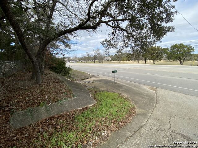 1480 S Main St Property Photo 15