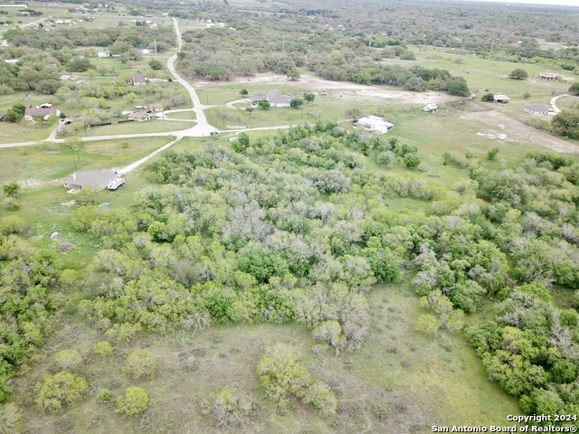 210 Shamrock Dr Property Photo 14