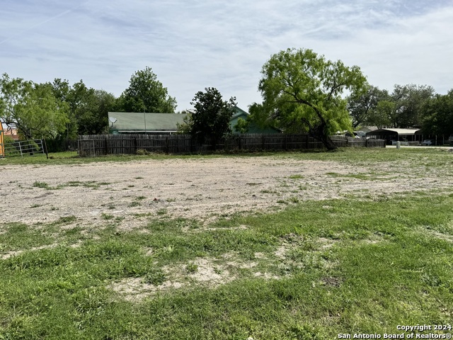 500 Colorado Street Property Photo 4