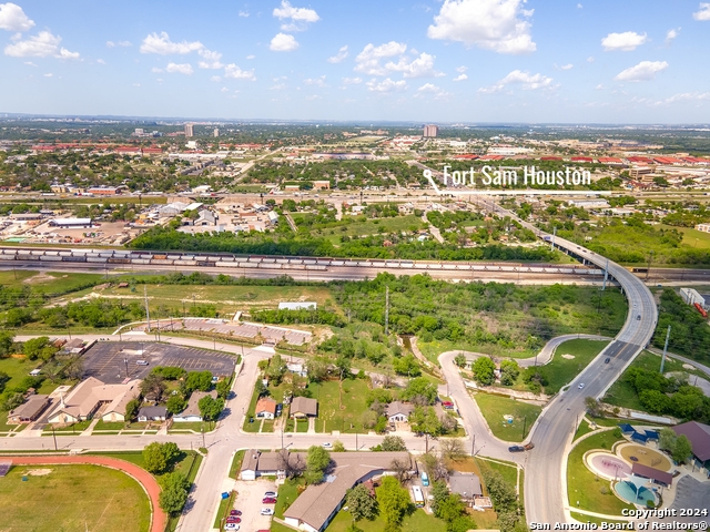 1811 Burleson Property Photo 8
