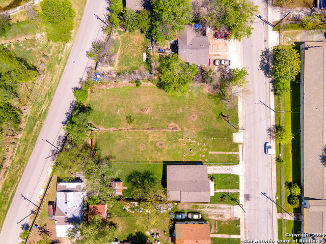 1811 Burleson Property Photo 13