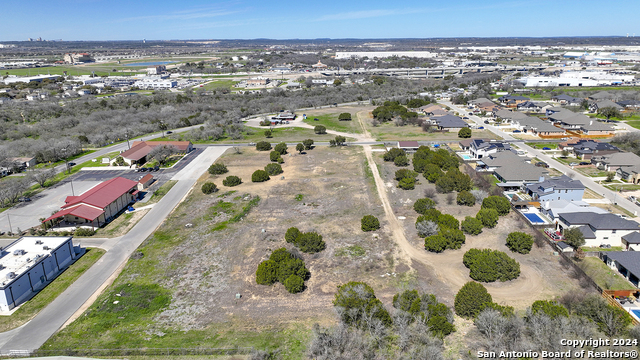 15211 Bell Ln Property Photo 7