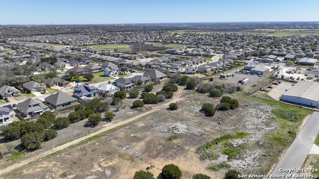 15211 Bell Ln Property Photo 11