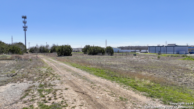 15211 Bell Ln Property Photo 21
