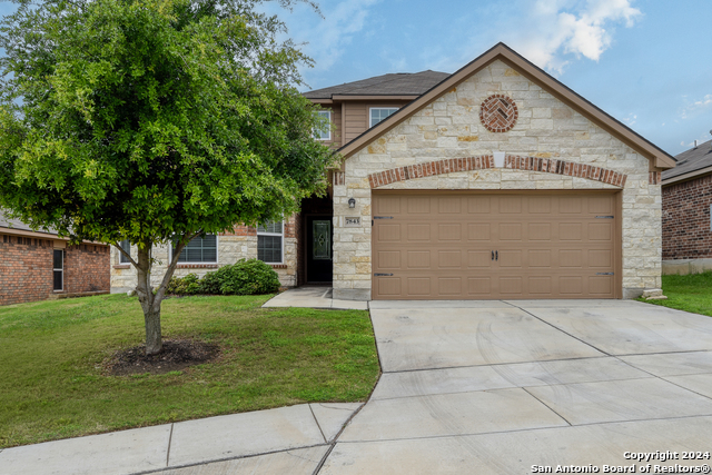 7843 CREEKSHORE CV Property Photo 1