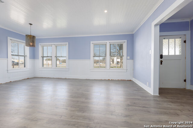 521 Sixth St Property Photo 7