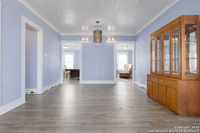 521 Sixth St Property Photo 8