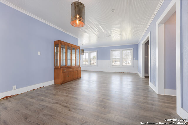 521 Sixth St Property Photo 9