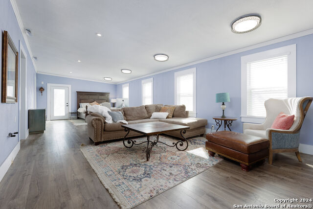 521 Sixth St Property Photo 10