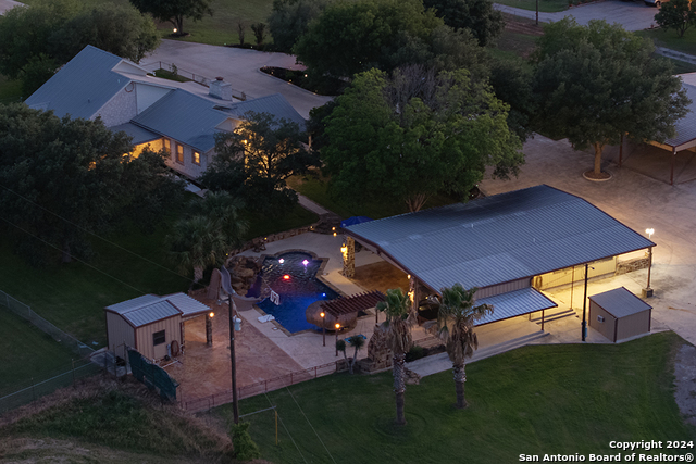 8745 Kirkner Rd Property Photo 2