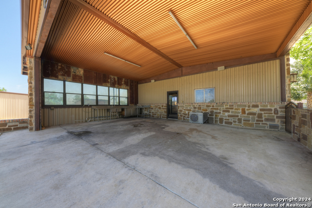 8745 Kirkner Rd Property Photo 39