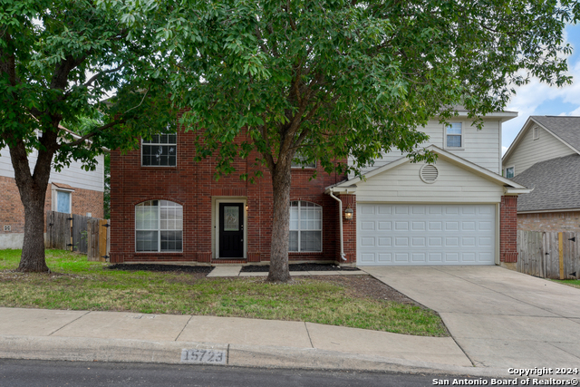 15723 KNOLLDOWN Property Photo 1
