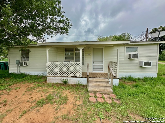 204 Campbell Property Photo 14