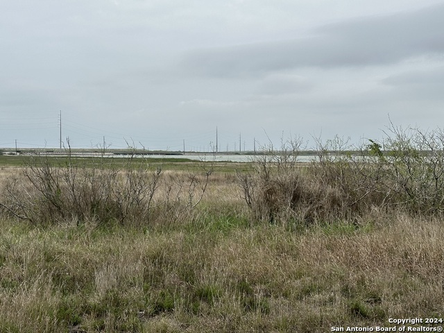 109 Sunrise Dr Property Photo 3
