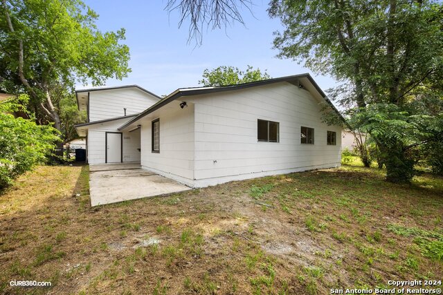 4838 Bill Anders Property Photo 34