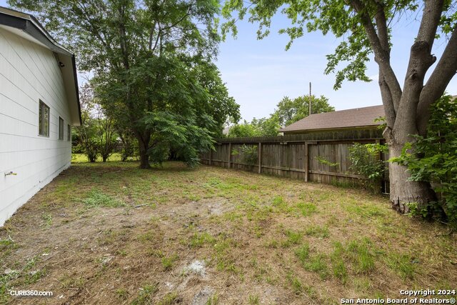 4838 Bill Anders Property Photo 35