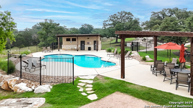 1380 Bordeaux Lane Property Photo 22