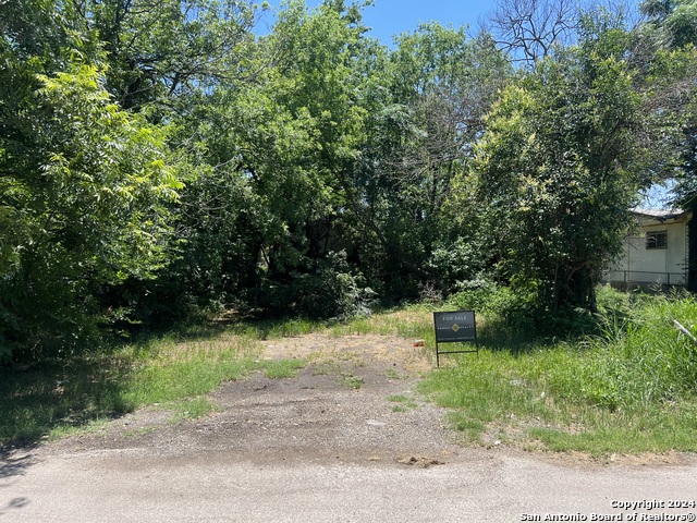 1114 Torreon St Property Photo 1