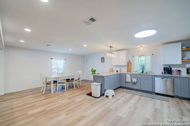 715 Walnut St Property Photo 10