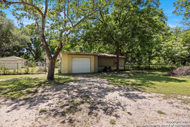 850 Ne Ewelling Lane Property Photo 15