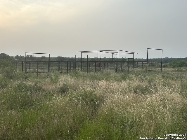 7507 New Sulphur Springs Property Photo 4