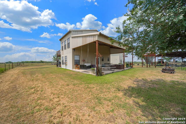 7307 New Sulphur Springs Rd Property Photo 8