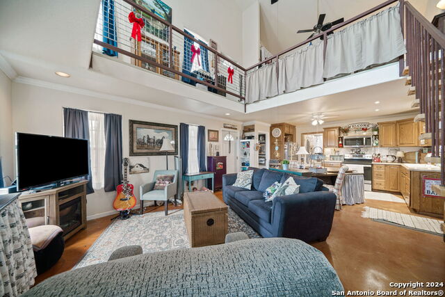 7307 New Sulphur Springs Rd Property Photo 10