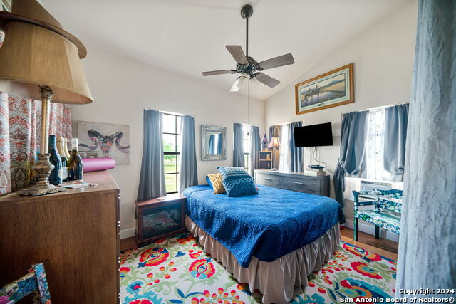 7307 New Sulphur Springs Rd Property Photo 17